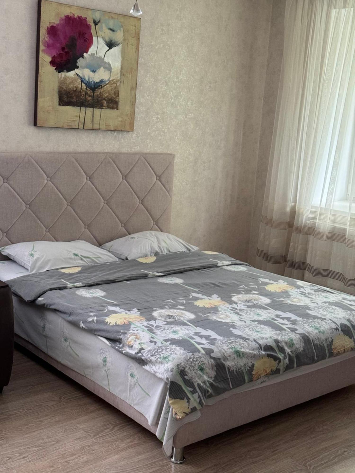 公寓 віп в новобудові в центрі міста 罗夫诺